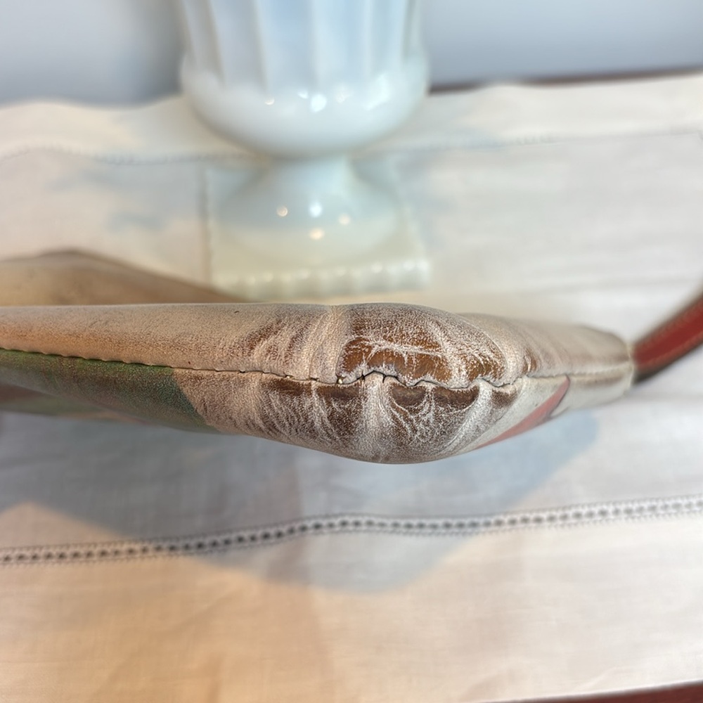 Patricia Nash Embossed Floral
Leather Clutch Wristlet Bag
Purse Zipper top - Picture 4 of 14